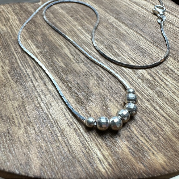 Sterling Silver 925 Faceted Beads Sparkly Necklace - Picture 1 of 7